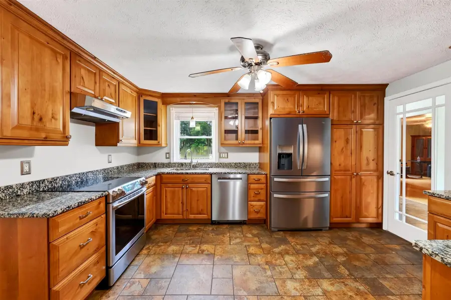21 Century Lane, Litchfield, NH 03052 - #3