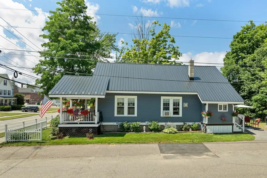 50 Gilford Avenue, Laconia, NH 03246 - #3