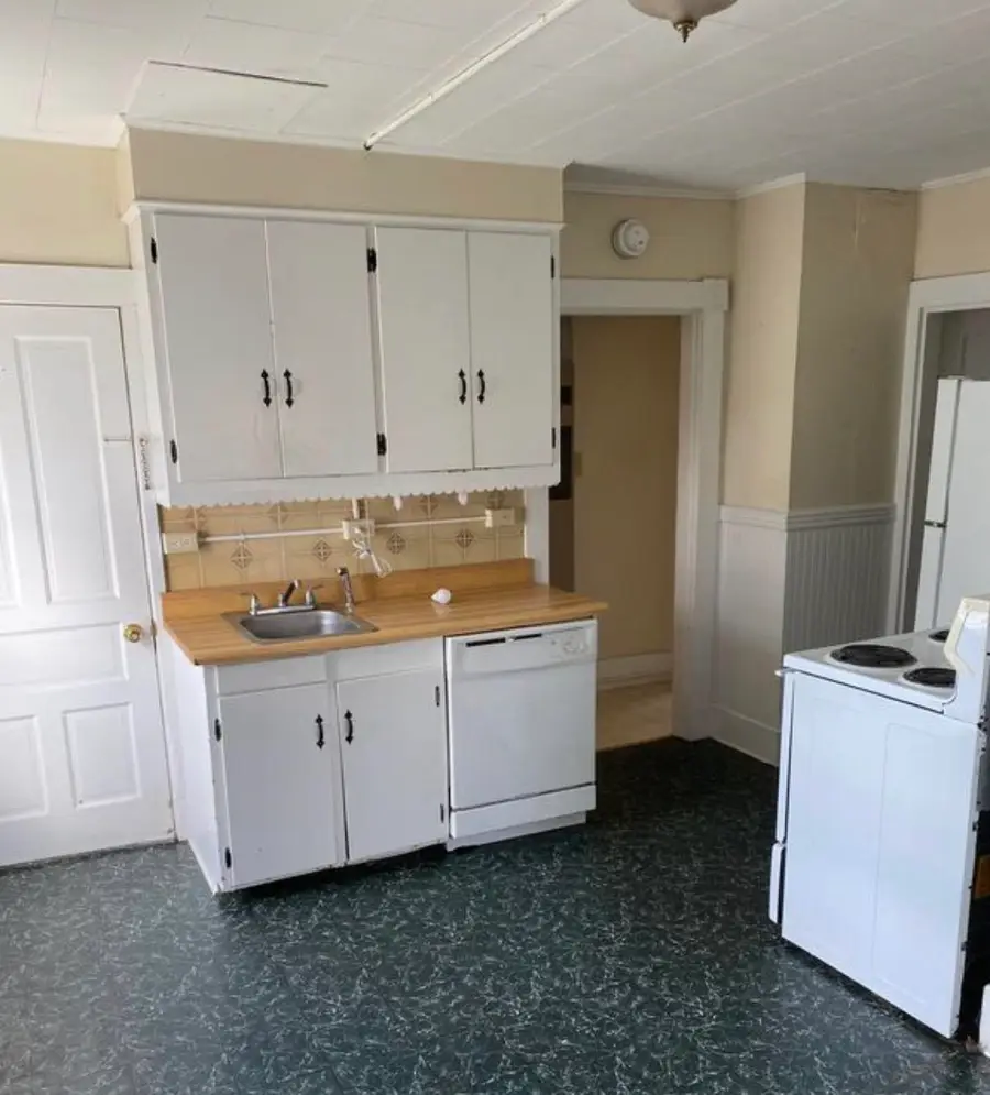 31 Foss Street, Barre, VT 05641 - #2
