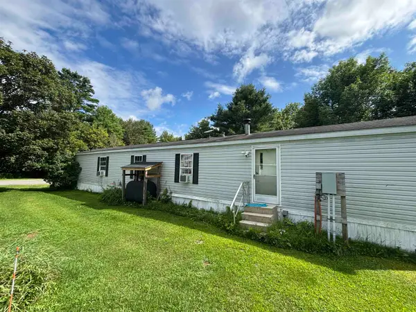 78 Avenue C, St. Johnsbury, VT 05891