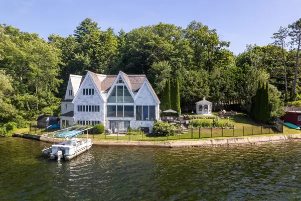 364 Cedar Mountain Road, Castleton, VT 05735
