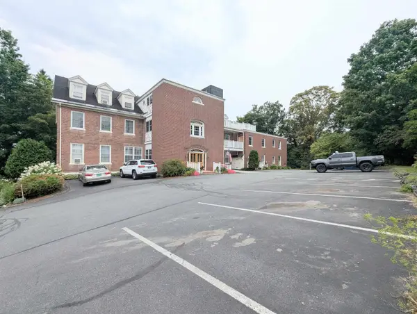 69 Brightlook Drive #unit 9, St. Johnsbury, VT 05819