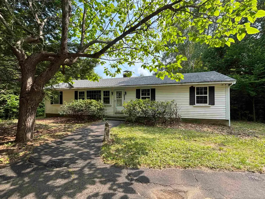 3027 Chinook Trail, Tamworth, NH 03886 - #2
