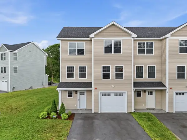 2A Bovee Way, Epping, NH 03042