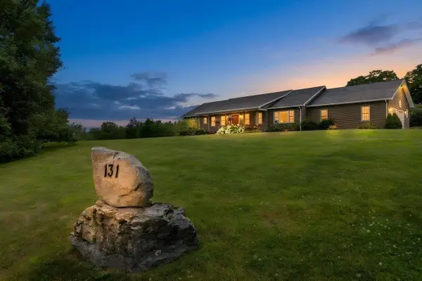 131 High Meadow Road, Fletcher, VT 05448