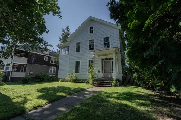 99 Center Street, Rutland City, VT 05701