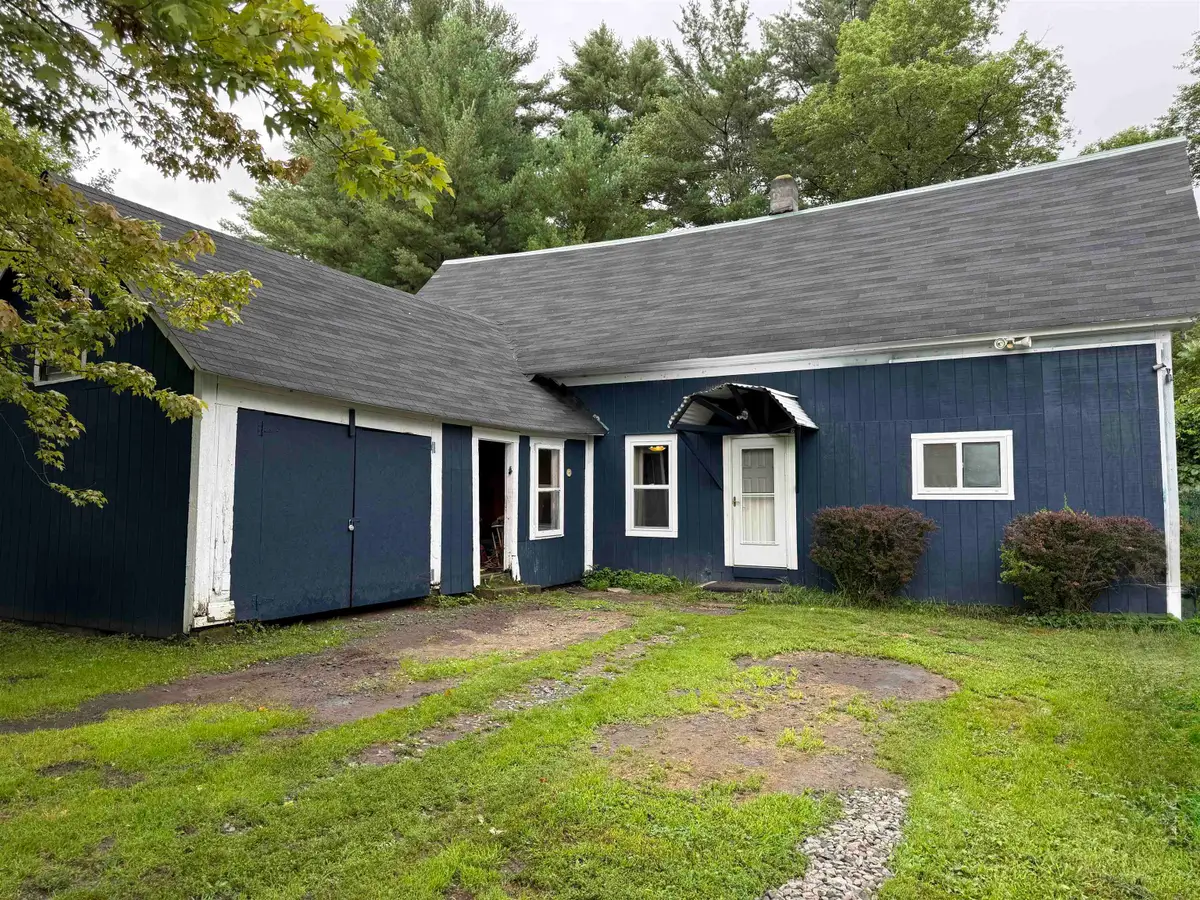 48 School Street, Springfield, VT 05150 - #1