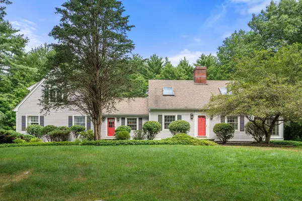 101 Exeter Road, North Hampton, NH 03862