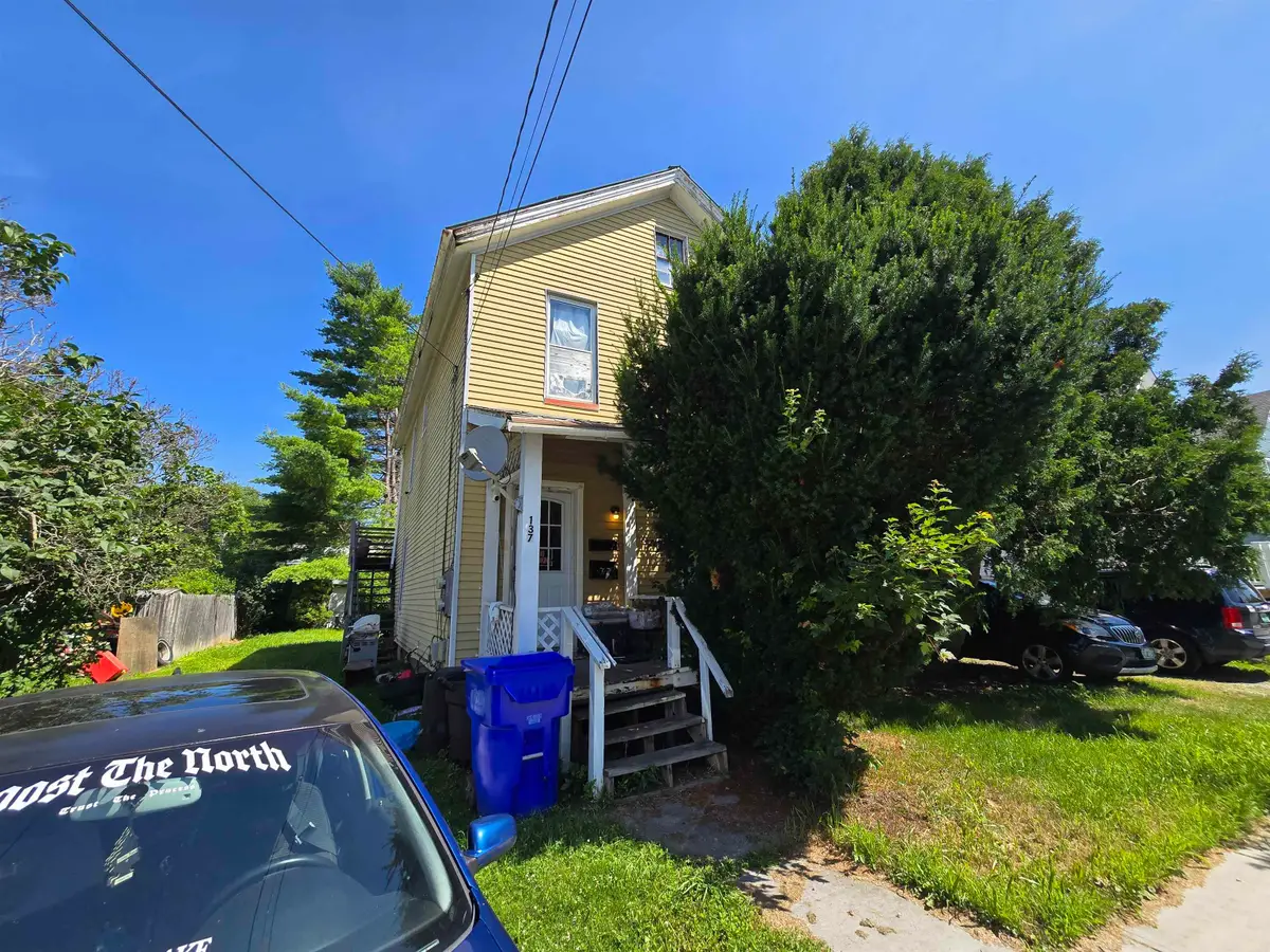 137 Maple Street, Rutland, VT 05701 - #1