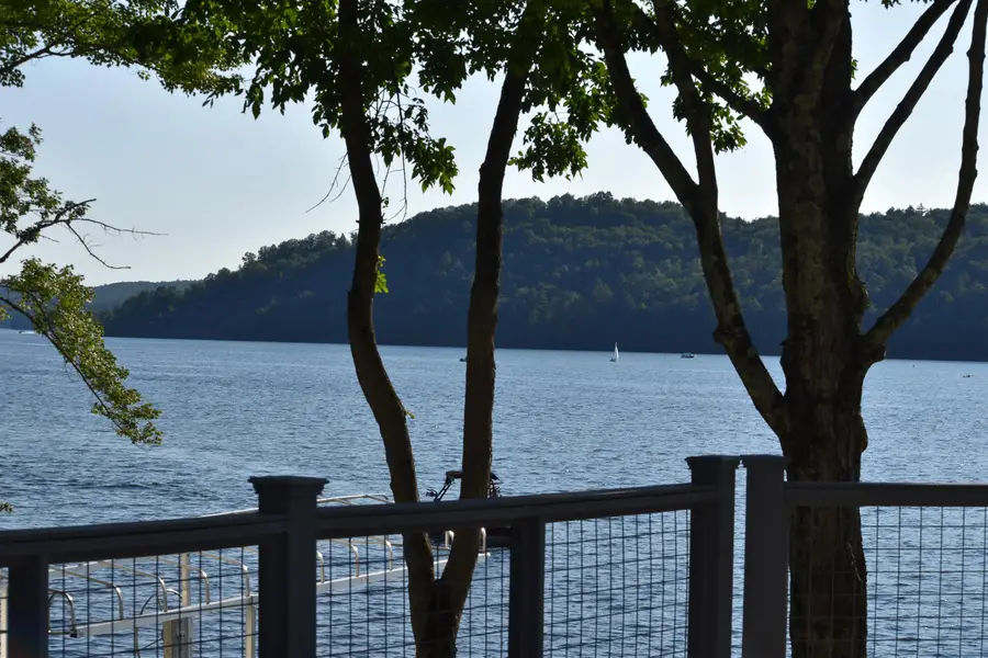 1 W. Crystal Haven, Bomoseen, VT 05732 - #3