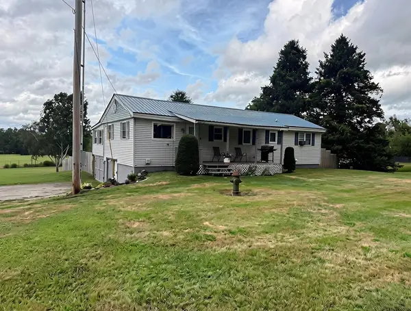 677 Prouty Drive, Derby, VT 05829