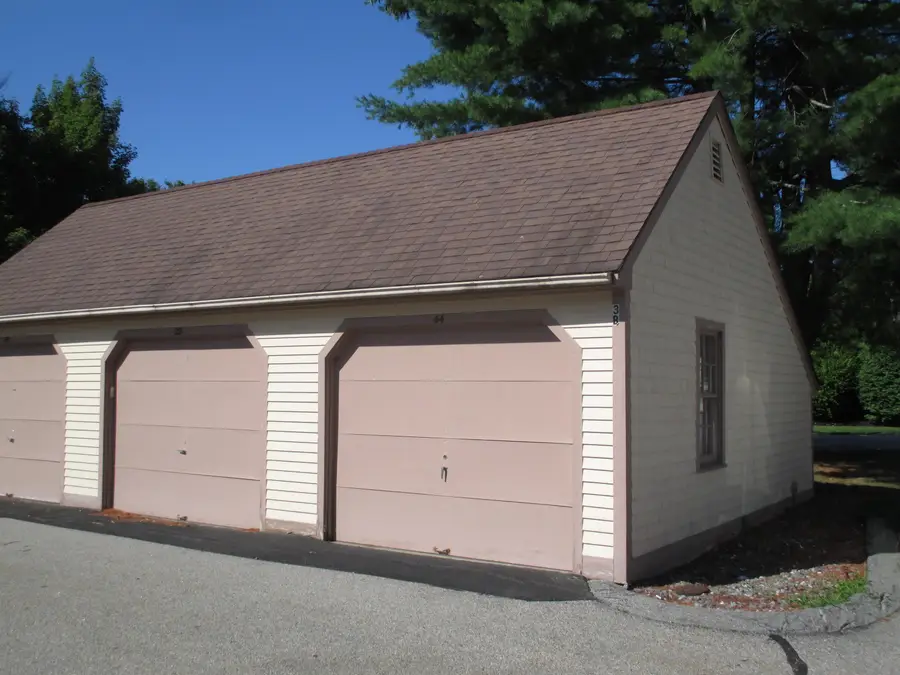 44 Bridle Path, Dover, NH 03820 - #3