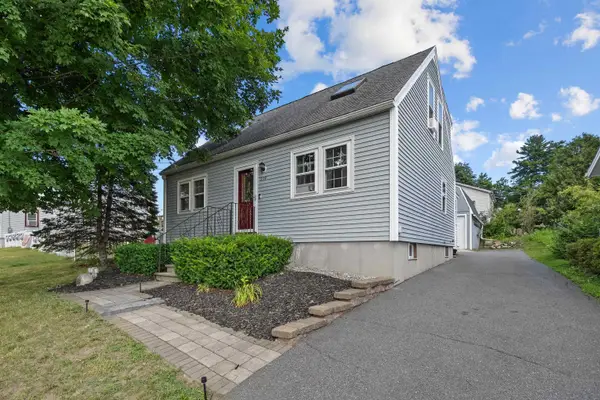 219 Rhode Island Avenue, Manchester, NH 03104