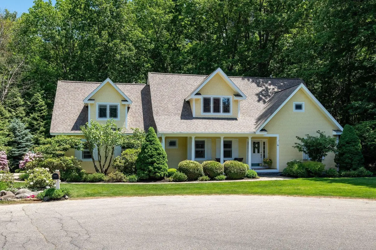 4 Jane Appleton Way, Hampton, NH 03842 - #1