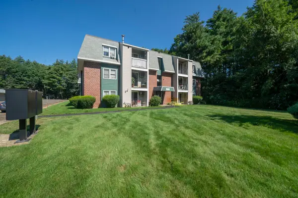 5 Knights Bridge Drive #K207, Nashua, NH 03063
