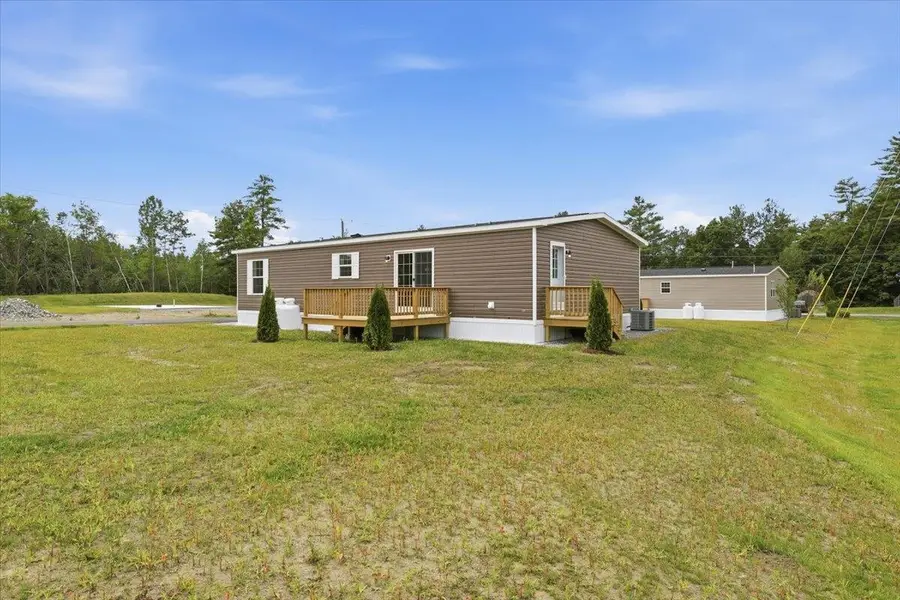 4 Wentworth Avenue, Tilton, NH 03276 - #3