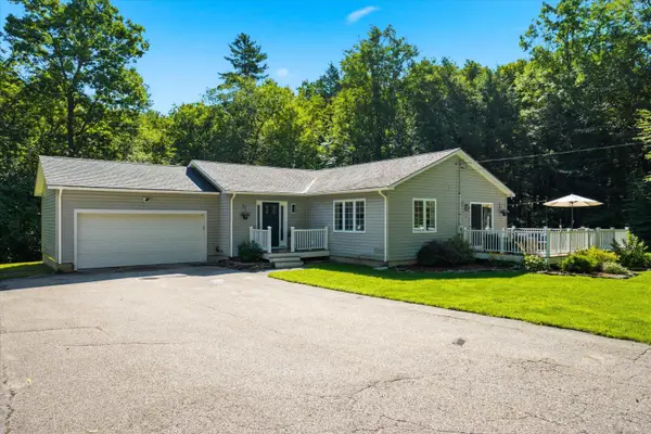 127A  Green Road, Raymond, NH 03077