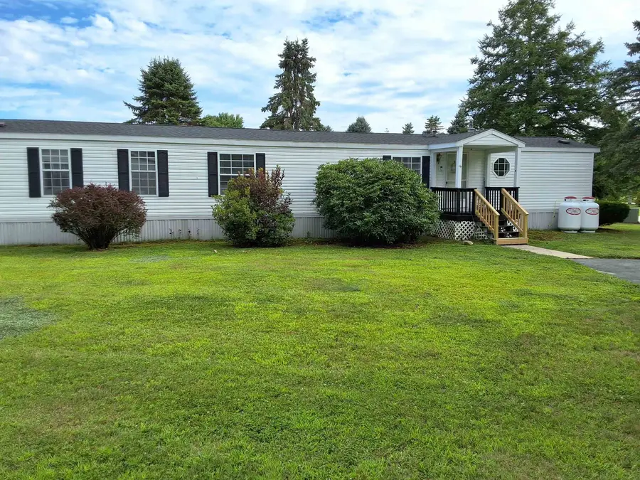 6 Jefferson Street, Epsom, NH 03234 - #2