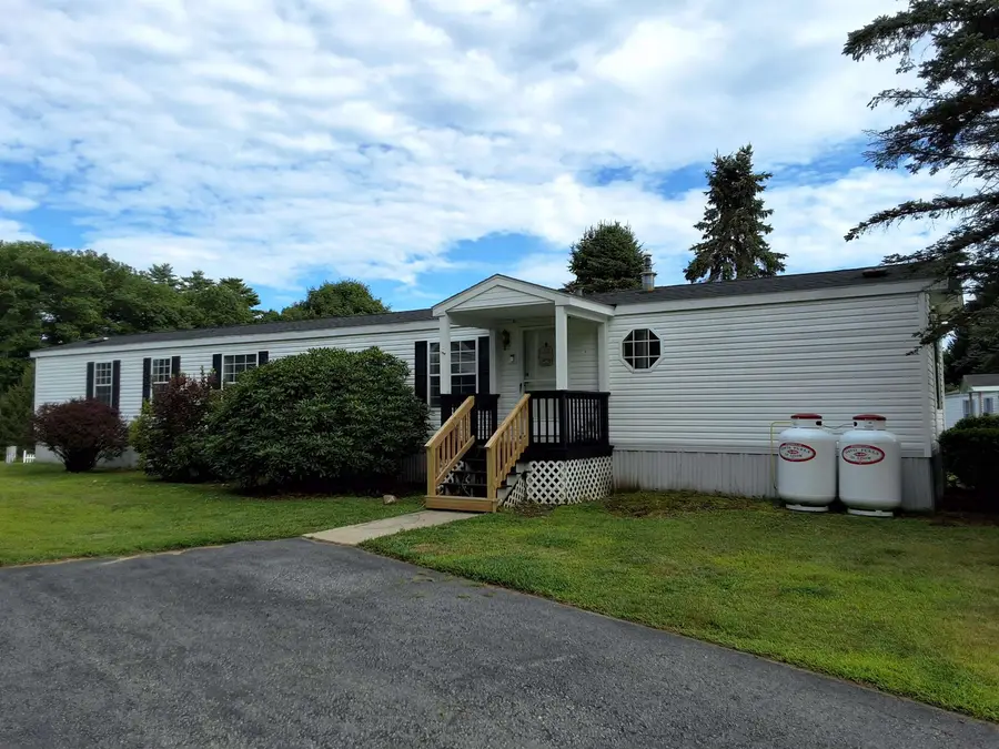 6 Jefferson Street, Epsom, NH 03234 - #3