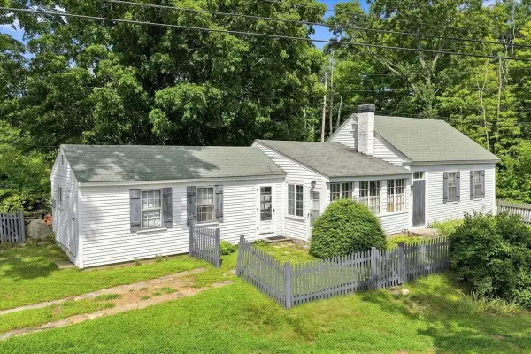 353 Bunker Hill Road, Auburn, NH 03032