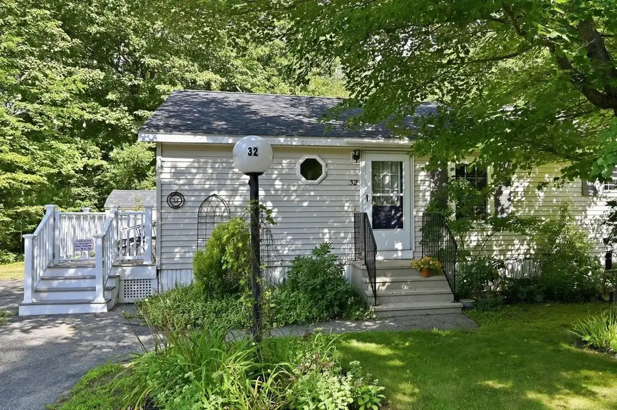 32 Hawaii Lane, Rochester, NH 03867 - #3
