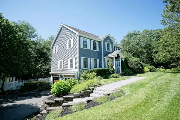 7 harmony Drive, Londonderry, NH 03053