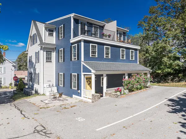 5 Pleasant Street #A, Kittery, ME 03904