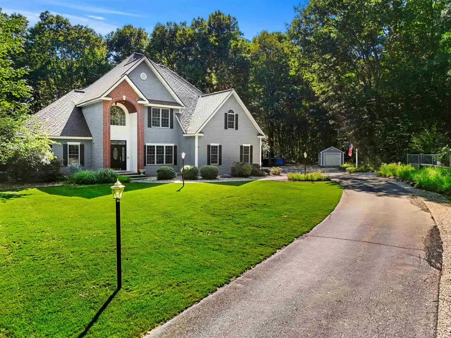 6 Evergreen Drive, Plaistow, NH 03865 - #2