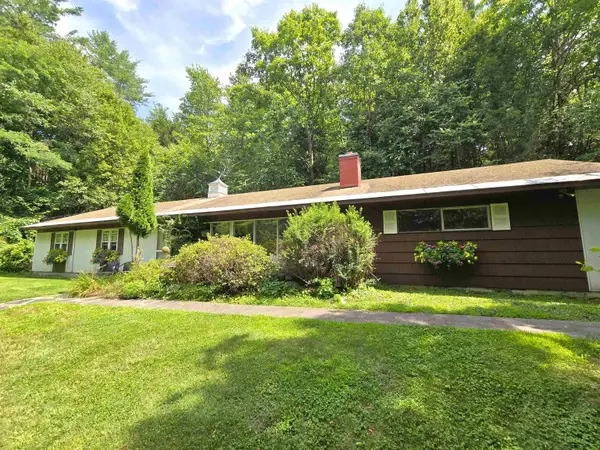 68 East Bonnyvale Lane, Brattleboro, VT 05301