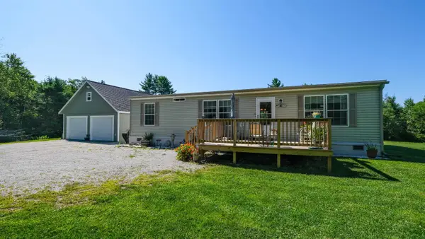 2184 East Road, Cavendish, VT 05142