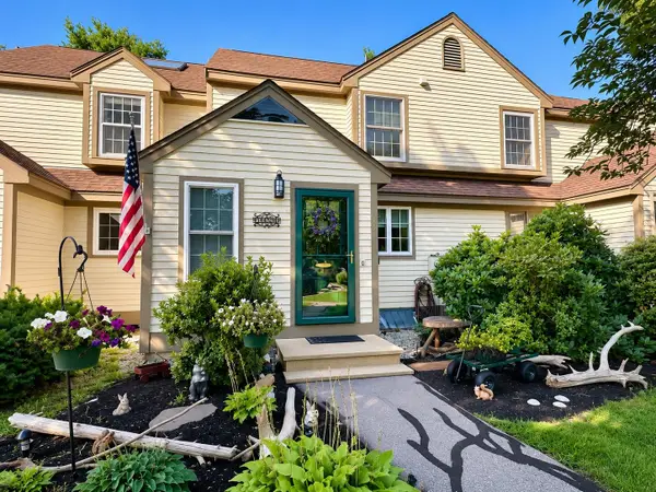 15 Surrey Run, Dover, NH 03820