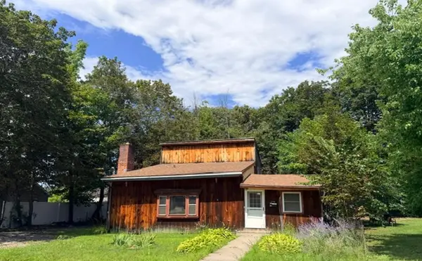 208 Allen Avenue, Poultney, VT 05764