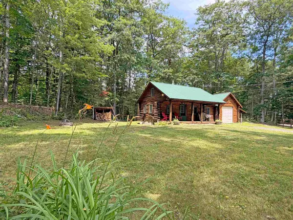 11 Beard Lane, Grafton, NH 03240