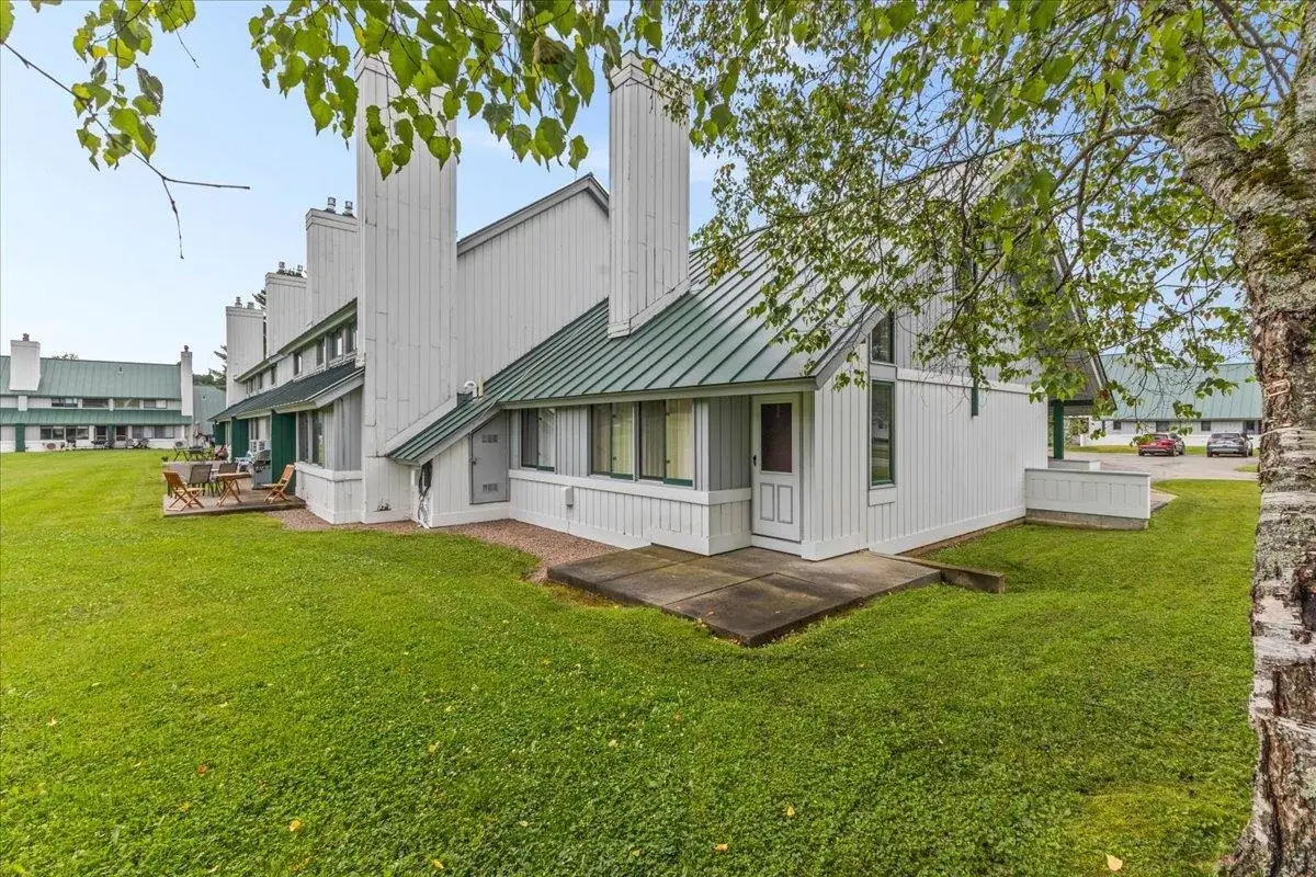 185 Village Green Drive #8A Week C, Stowe, VT 05661 - #1