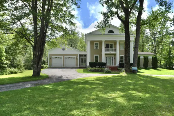 60 Lyman Drive, Williston, VT 05495