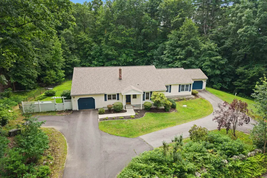 34 Old Milford Road, Amherst, NH 03031 - #2