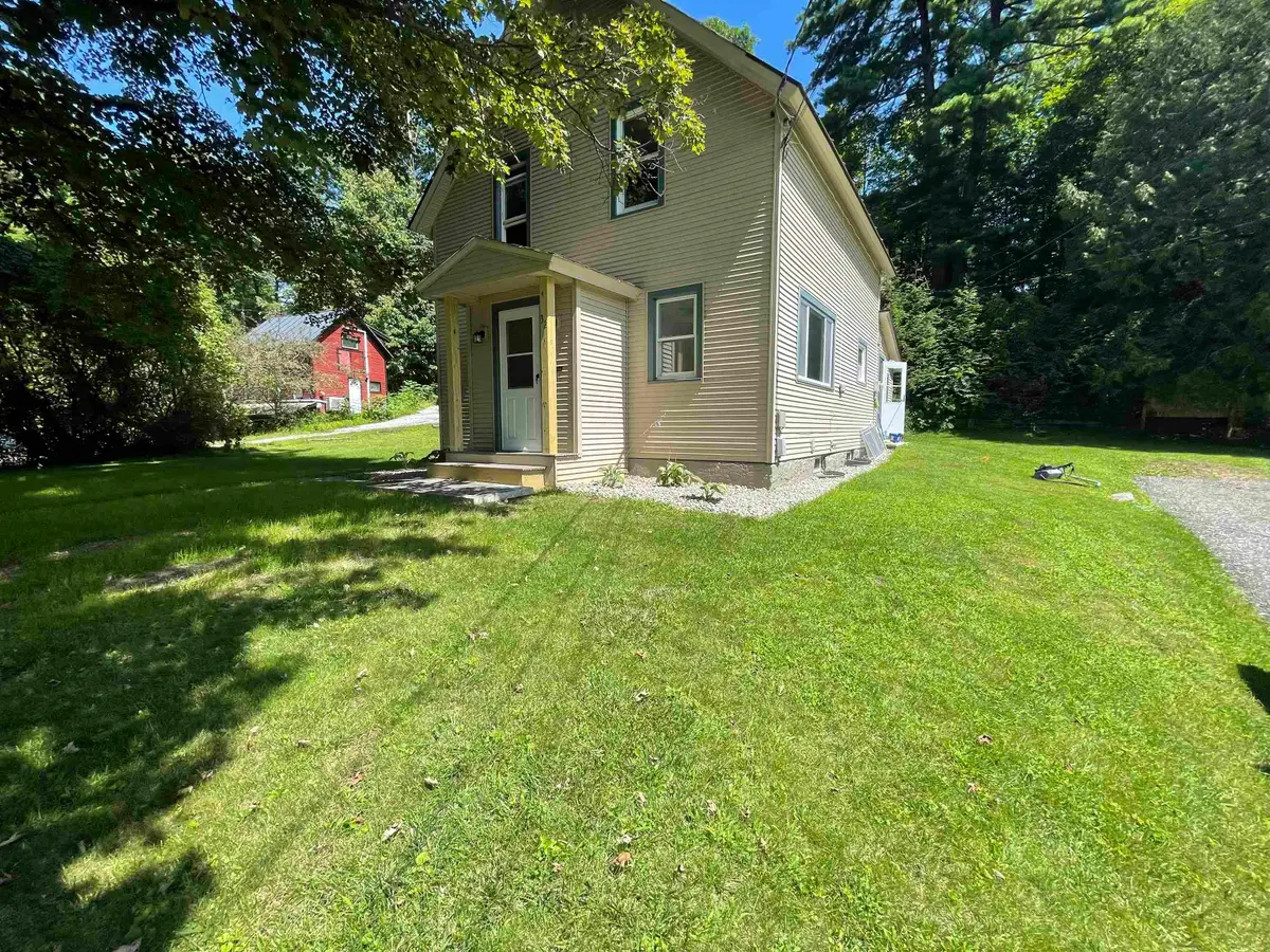 32 Pleasant Street, Proctor, VT 05765 - #1