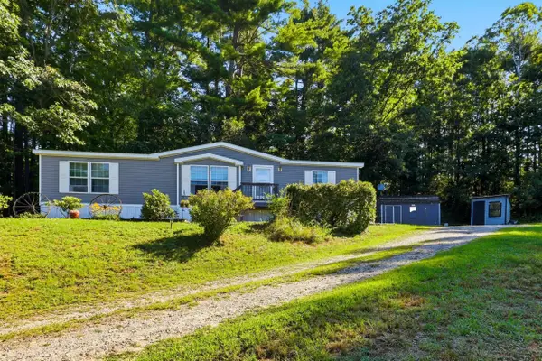 62 Summer Street, Northfield, NH 03276