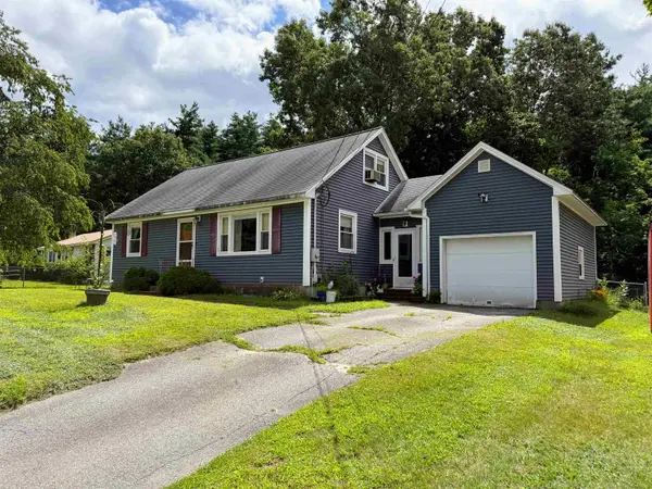 9 Phillips Drive, Hudson, NH 03051