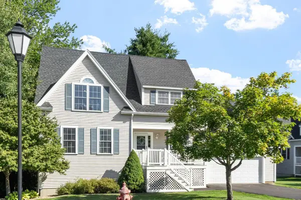 27 Footbridge Lane #11, Dover, NH 03820