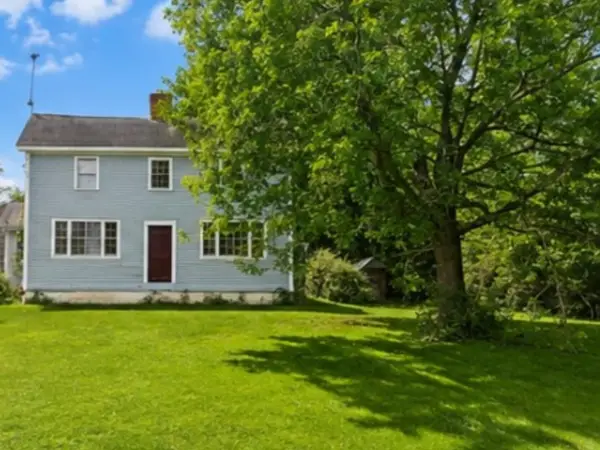 194 center hill Road, Epsom, NH 03234