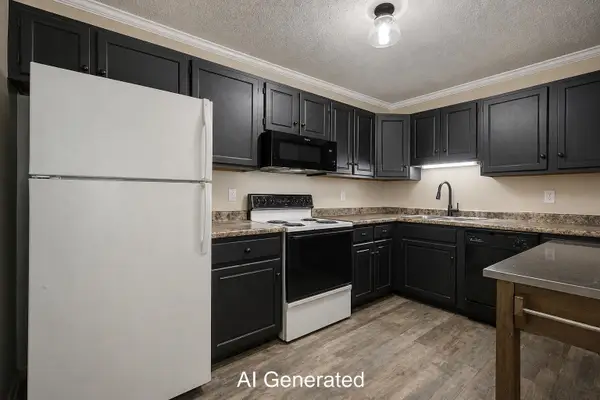 5 Bartemus Trail #105, Nashua, NH 03063