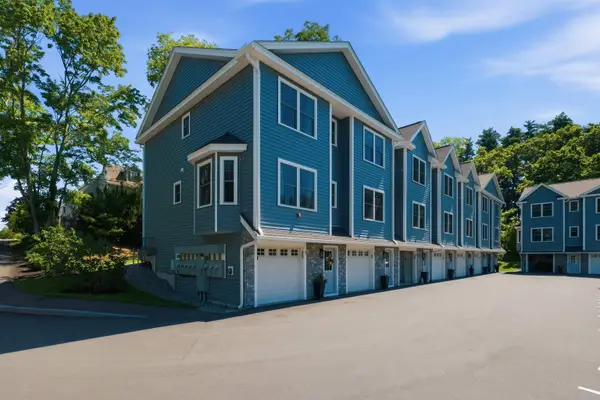 32 Charter Street #1, Exeter, NH 03833