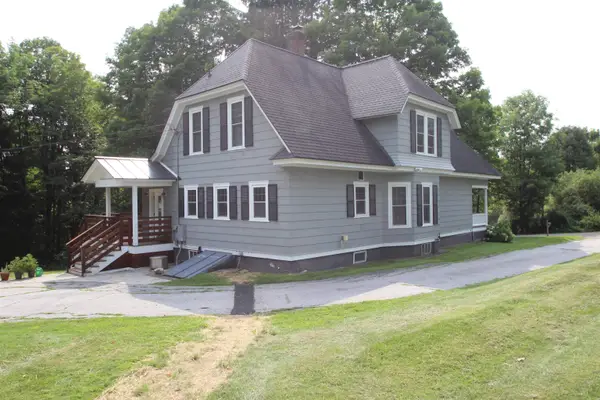 25 Delmont Avenue, Barre City, VT 05641