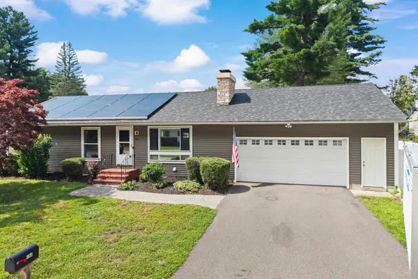 156 Kenberma Street, Manchester, NH 03103