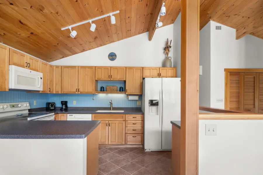 715 Luce Hill Road, Stowe, VT 05672 - #3