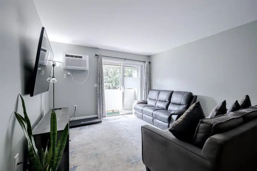 130 Eastern Avenue #201, Manchester, NH 03104 - #3