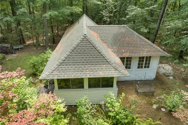6 Kehonka Hill Road, Wolfeboro, NH 03894