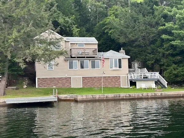 60 N. Roberts Cove Road, Wakefield, NH 03872