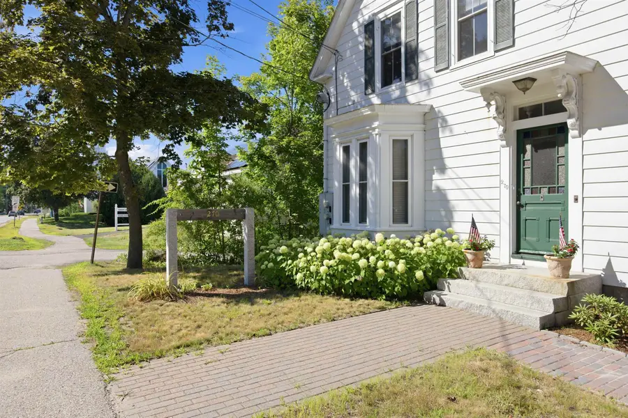 270 South Main Street, Wolfeboro, NH 03894 - #3